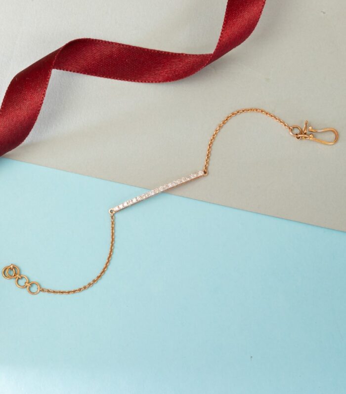 The bar chain bracelet