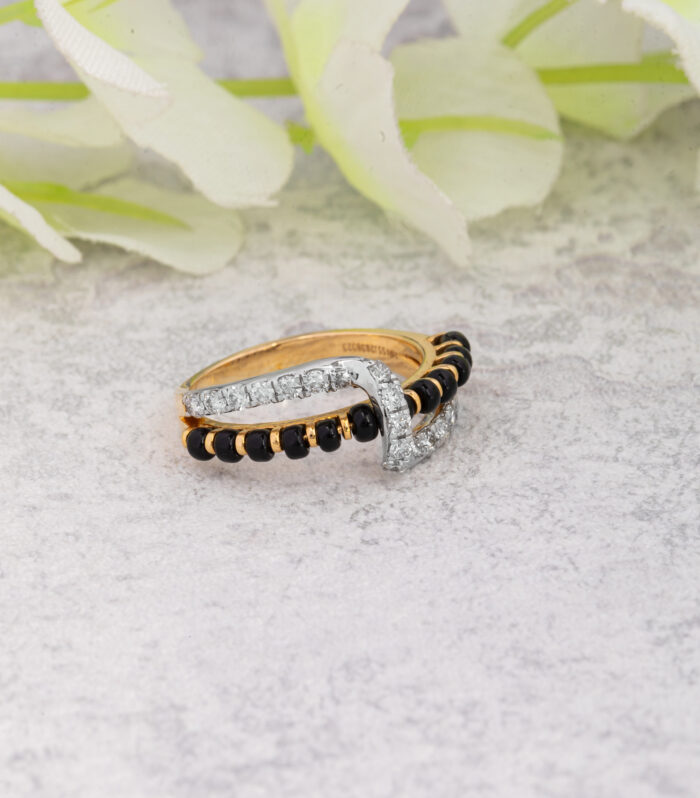 Tanmaniya Band Ring