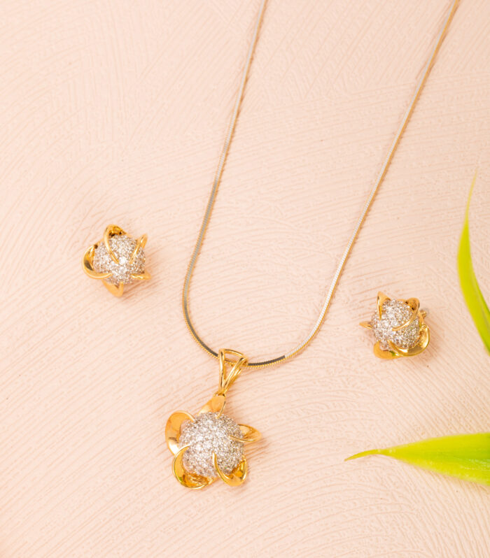 OVERLAP SPHERE PENDANT SET