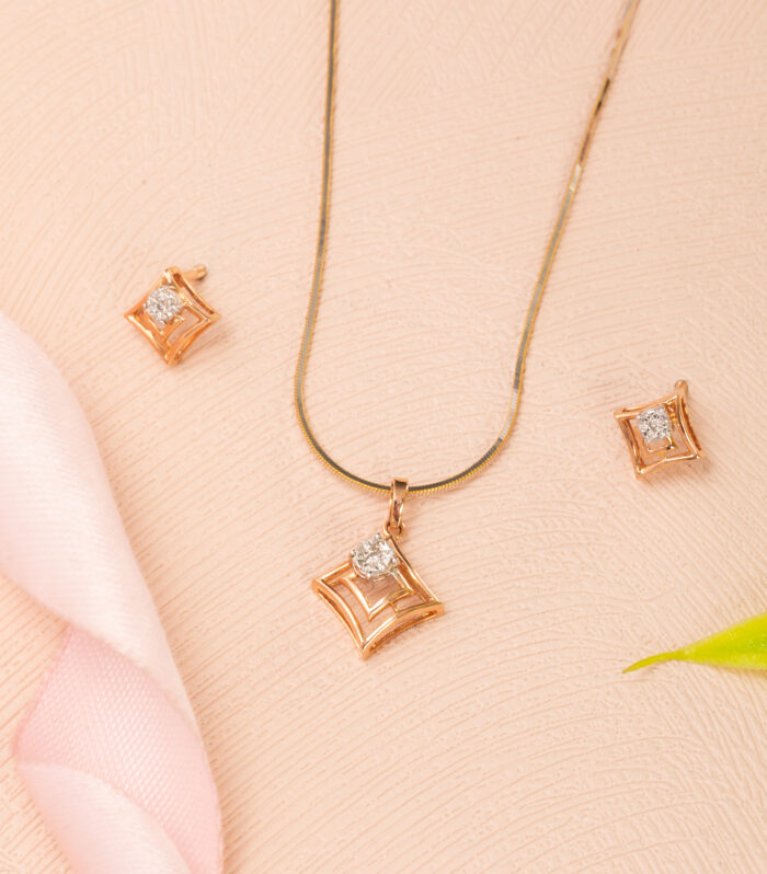 HEXA POINT PENDANT SET