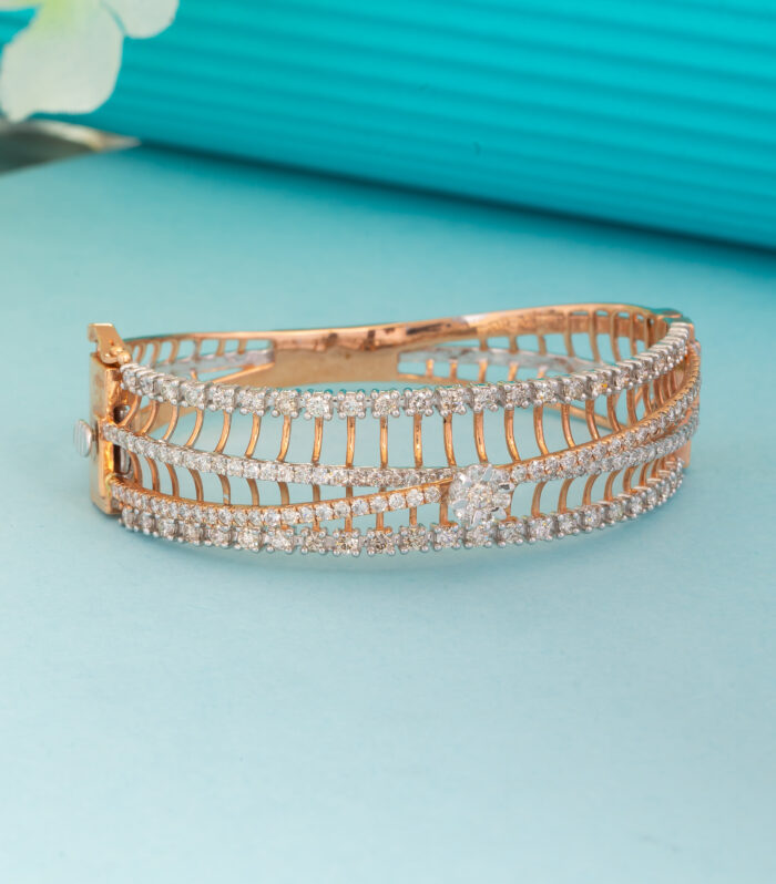 Erupted Point Band Bracelet